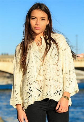 VINTAGE-INSPIRED KNIT SWEATER