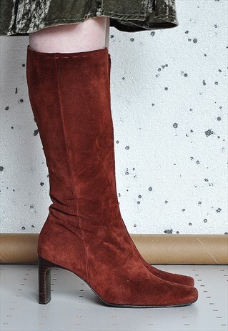 90S RED SUEDE BOOTS