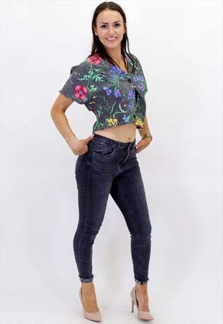 VINTAGE ABSTRACT PATTERN FESTIVAL CROPPED SHIRT