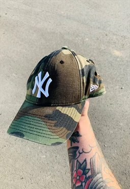 Vintage 90s New York Yankees Embroidered Camouflage Hat Cap