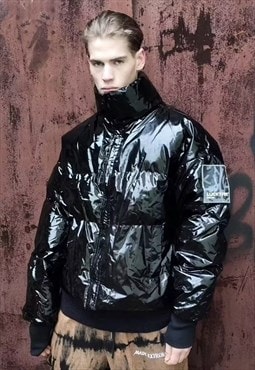 Shiny plastic cropped bomber quilted puffer jacket in black