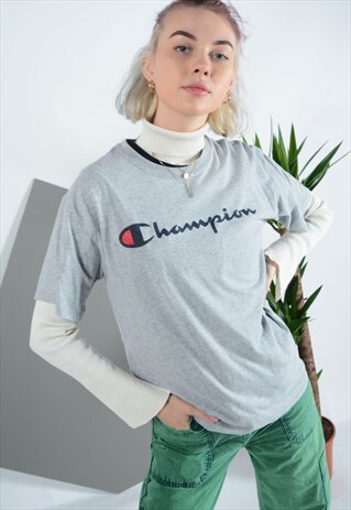 CHAMPION T-SHIRT IN GREY WITH LOGO.