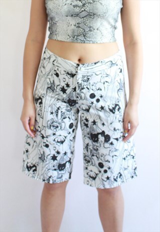 BLACK WHITE ABSTRACT TATTOO ILLUSTRATION SUMMER Y2K SHORTS