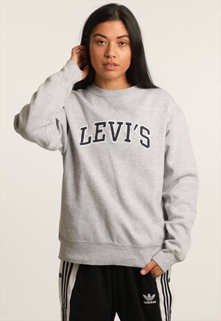 VINTAGE LEVI'S EMBROIDERED SPELLOUT SWEATSHIRT