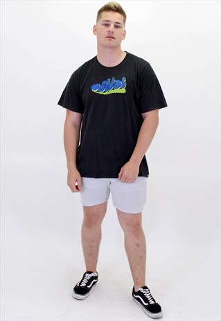 VINTAGE ADIDAS T-SHIRT