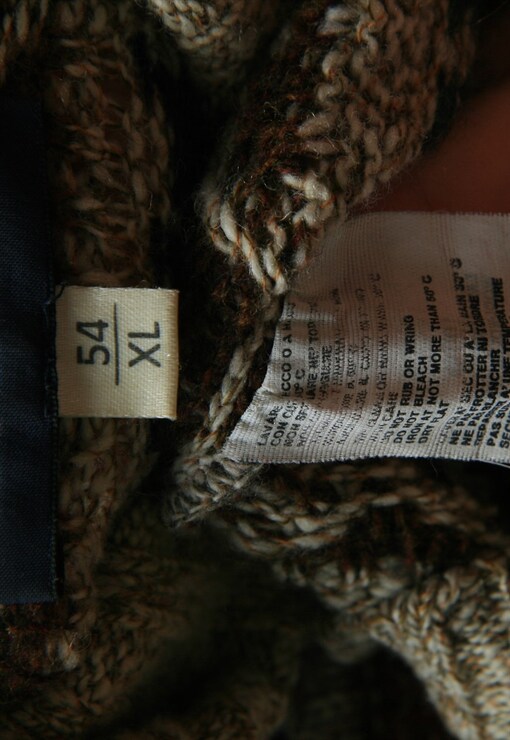 garment image