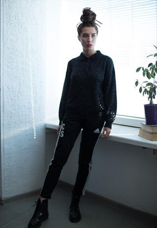 VINTAGE 80'S BLACK GLOSSY KNITTED JUMPER
