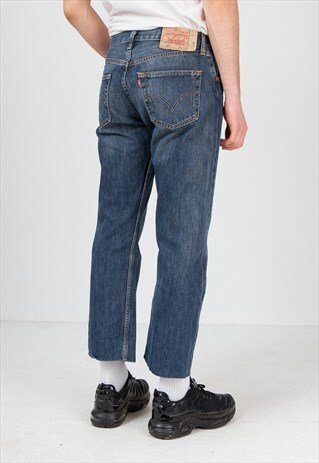VINTAGE BLUE LEVI'S 501 FIT DENIM JEANS