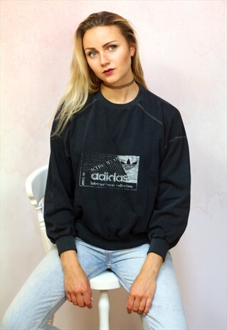 1990S VINTAGE DARK NAVY BLUE CASUAL SWEATER