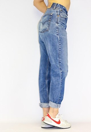 VINTAGE HIGH WAIST BOYFRIEND FIT LEVI JEANS