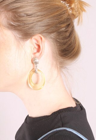 VINTAGE 60S CLEAR YELLOW HOOP CLIP ON EARRINGS
