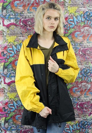 VINTAGE 90S SHELL JACKET / WIND BREAKER. UNISEX SPORTSWEAR.