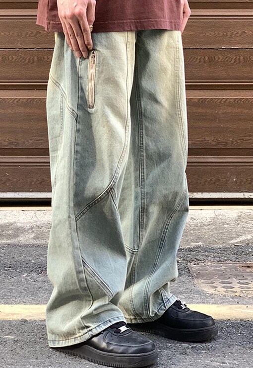 garment image
