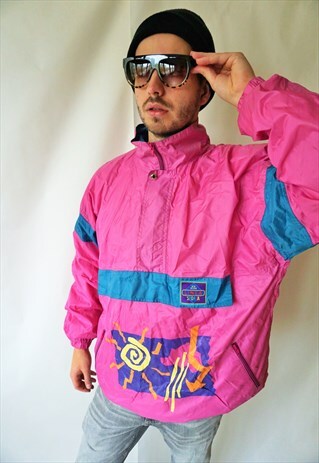 VINTAGE WINDBREAKER RAINCOAT SPORTS JACKET WITH HOOD PARKA