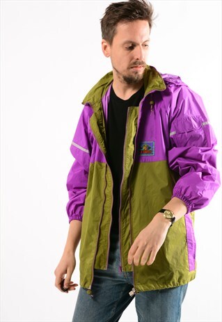 RETRO PANELLED WINDBREAKER.