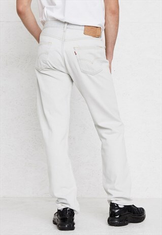 VINTAGE LIGHT BLUE LEVI'S 501 FIT DENIM JEANS