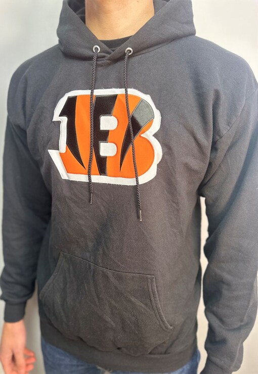 garment image