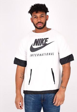 VINTAGE NIKE SHORT SLEEVES SWEATSHIRT NSW72