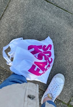 FashFocus Graphic Tote Bag in Pink