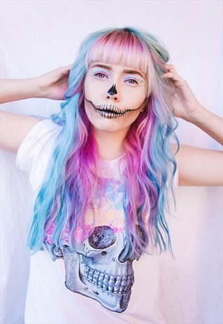 GRAPHIC TEE IN WHITE WITH MERMAID RAINBOW SKULL PRINT