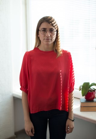 VINTAGE 70'S MINIMAL RED SHORT SLEEVED WIDE BLOUSE