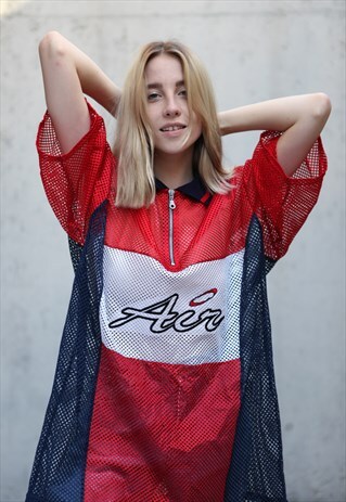 VINTAGE 80'S OVERSIZED MESH 1/4 ZIP POLO T-SHIRT