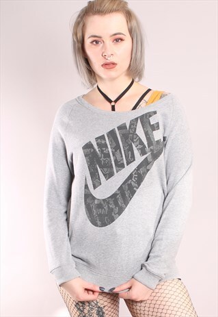 VINTAGE NIKE SWEATSHIRT