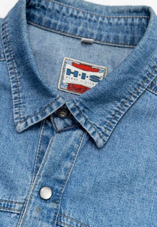 garment image