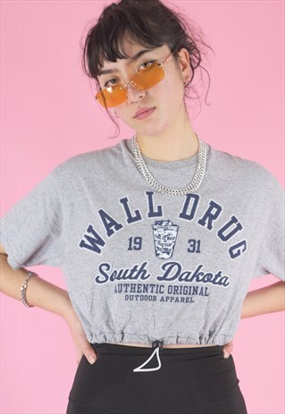 VINTAGE 90S REWORKED CROP TOP IN GREY WITH DAKOTA PRINT