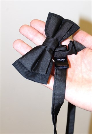 90S VINTAGE BLACK BOW TIE GENTS MENS PARTY PROM STYLE