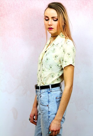 1990S VINTAGE CREAM DITSY FLORAL CHIFFON PRINT BLOUSE