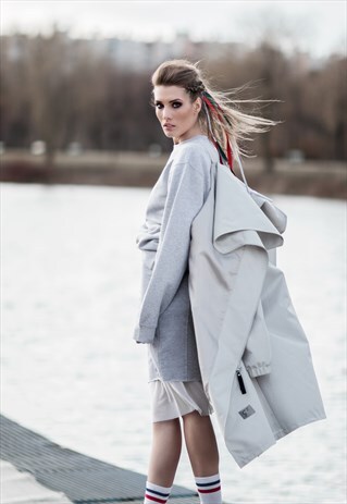 OVERSIZED WINDBREAKER COAT IN GREY WITH SUSPENDERS