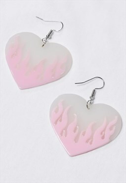 Heart Shaped Flame Y2K 00s Earrings in Pink and White