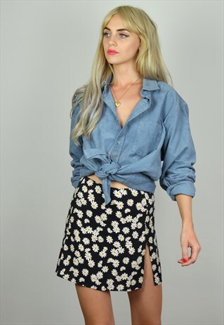 VINTAGE 90S LIGHT BLUE CORDUROY LONG SLEEVE SHIRT