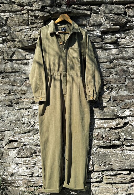 garment image
