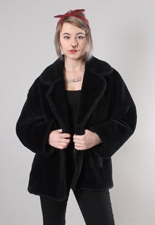 VINTAGE 90S OVERSIZE FAUX FUR COAT JACKET