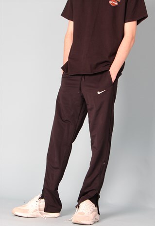 NIKE TAPERED SLIM FIT BLACK TRACKSUIT BOTTOMS