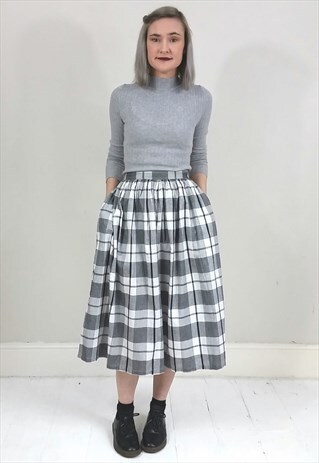 VINTAGE 80'S BLACK AND WHITE GINGHAM MIDI SKIRT