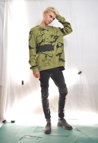 TWO COLOUR CAMOUFLAGE SWEATSHIRT