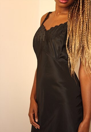 EVENING BLACK TAFFETA DRESS