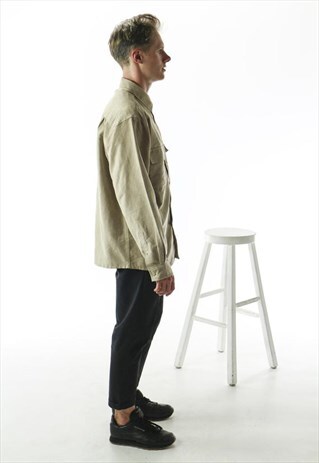 BEIGE SUEDE IMITATION SHIRT / VINTAGE MENS BUTTON UP