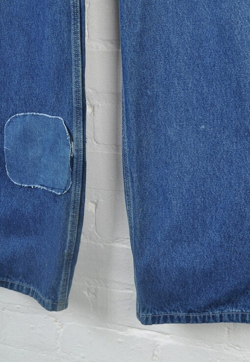garment image