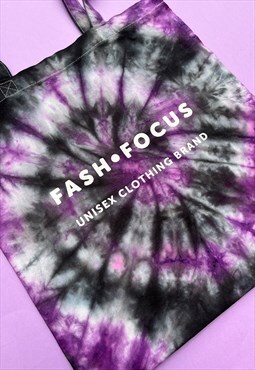 FashFocus Spiral Tie-Dye Tote Bag in Indigo 