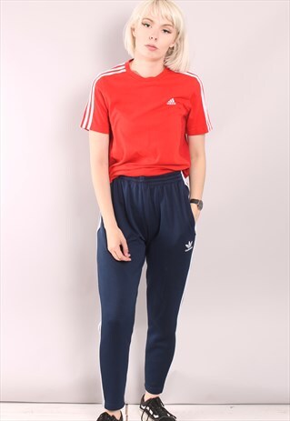 VINTAGE ADIDAS T-SHIRT