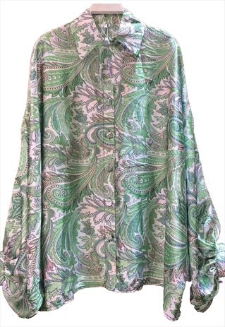 OVERSIZED LONG SLEEVE SHIRT IN GREEN PAISLEY SCARF PRINT