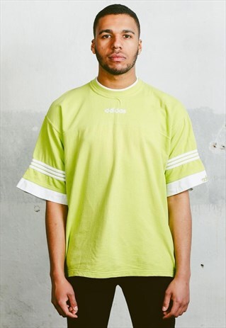 VINTAGE ADIDAS T-SHIRT