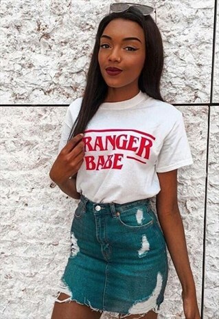 STRANGER BABE - OVERSIZED T-SHIRT
