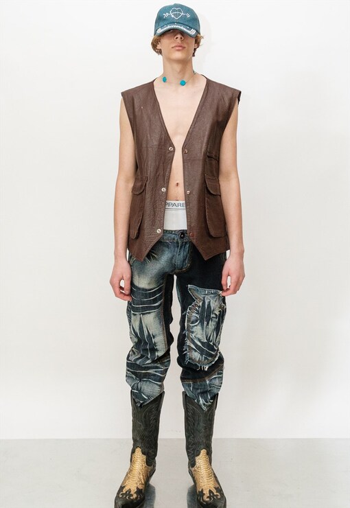 garment image