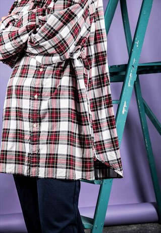 TOMMY HILFIGER VINTAGE OVERSIZED RED AND GREEN CHECKED SHIRT