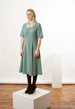 MINT PETER PAN COLLAR DRESS / PLEATED SILKY DRESS